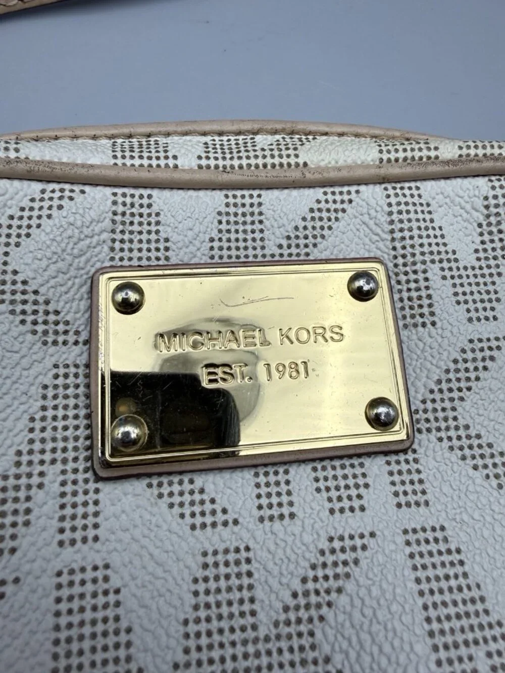 Michael Kors Women Beige Jet Set Travel MK Coated Canvas Zip Crossbody Bag Small